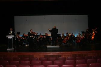 Castro Valley Chamber Orchestra.  Photo by Lynn Hollfelder